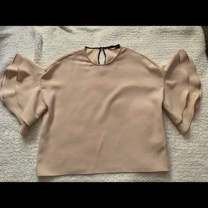 Zara Semi crop top
